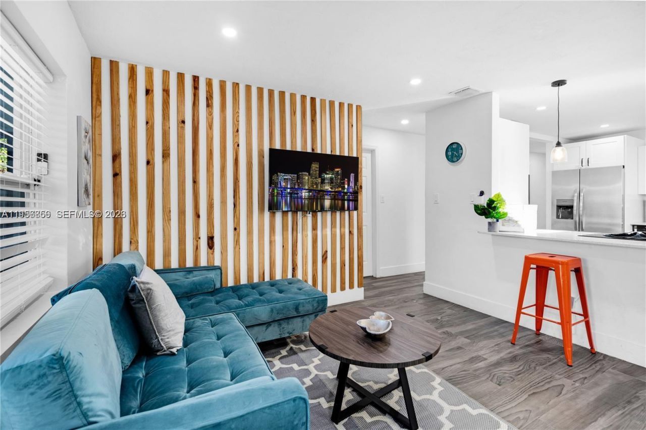 6661 Freedom St , Hollywood, FL 33024 Photo