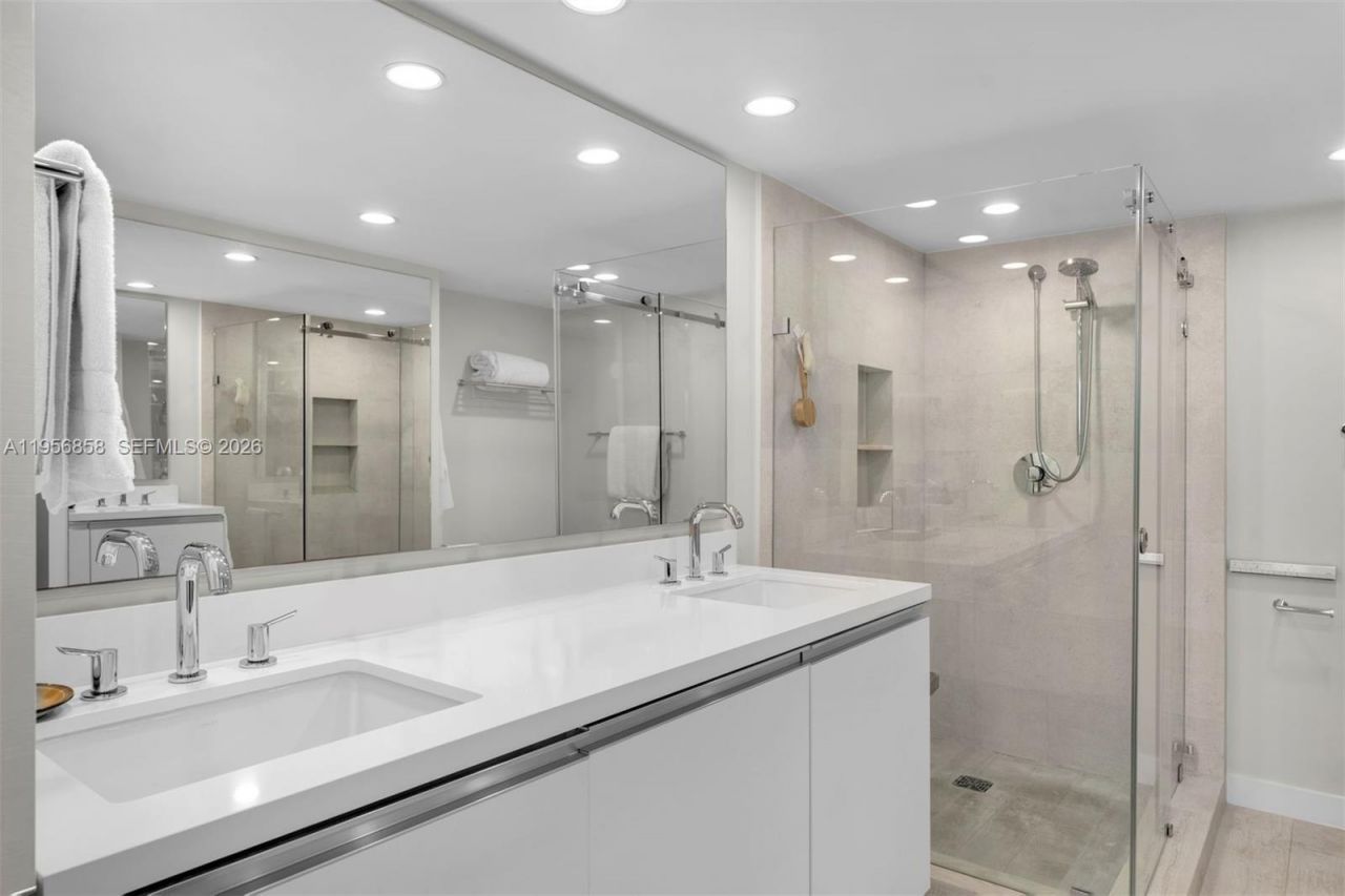 1900 Sunset Harbour Dr, Unit 2312, Miami Beach, FL 33139 Photo