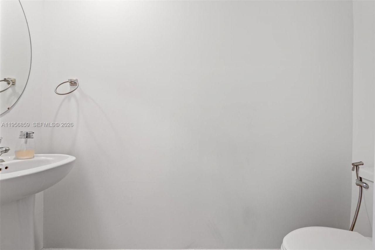 12204 NW 23rd Ct , Miami, FL 33167 Photo