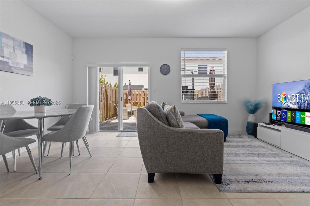 12204 NW 23rd Ct , Miami, FL 33167 Photo