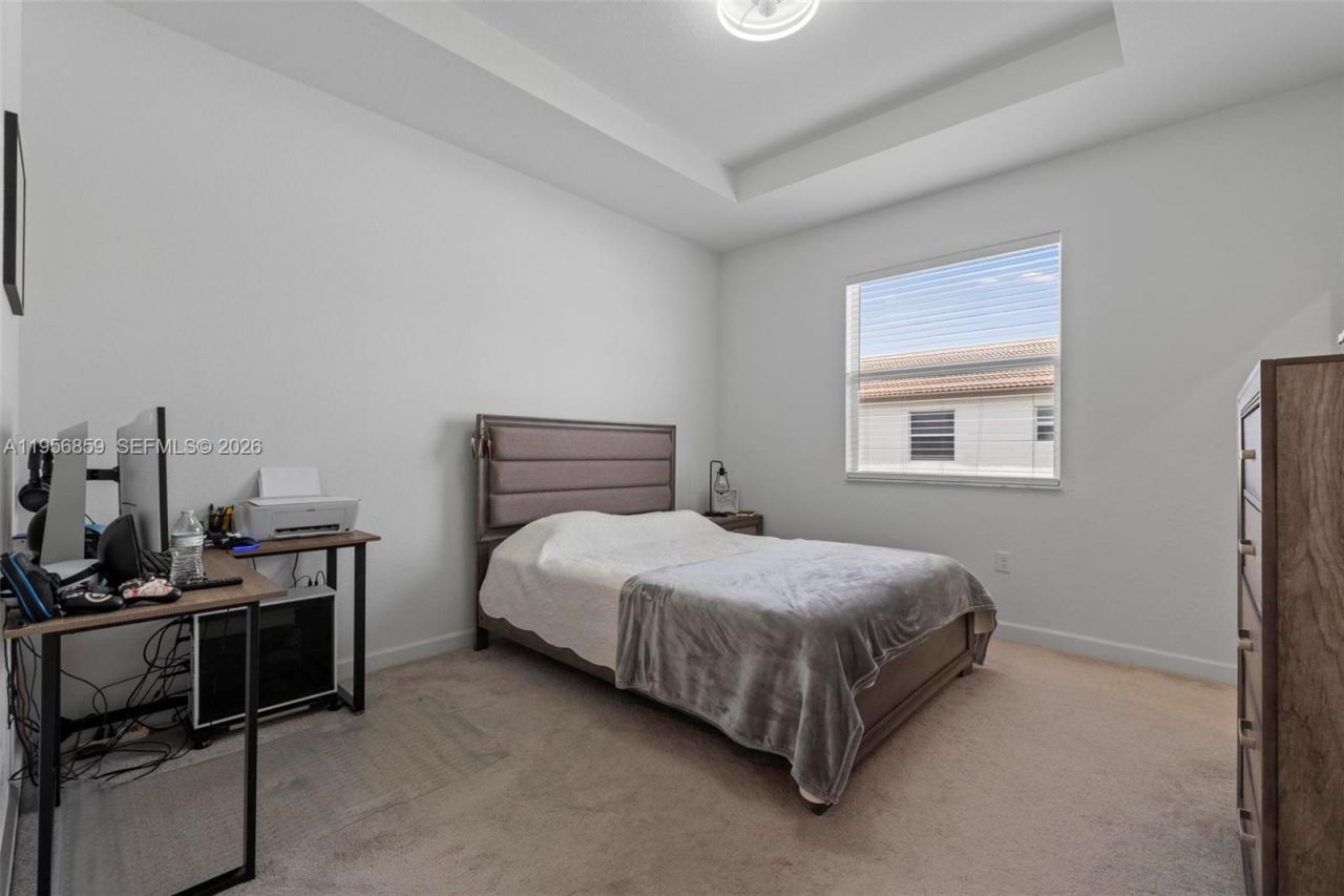 12204 NW 23rd Ct , Miami, FL 33167 Photo