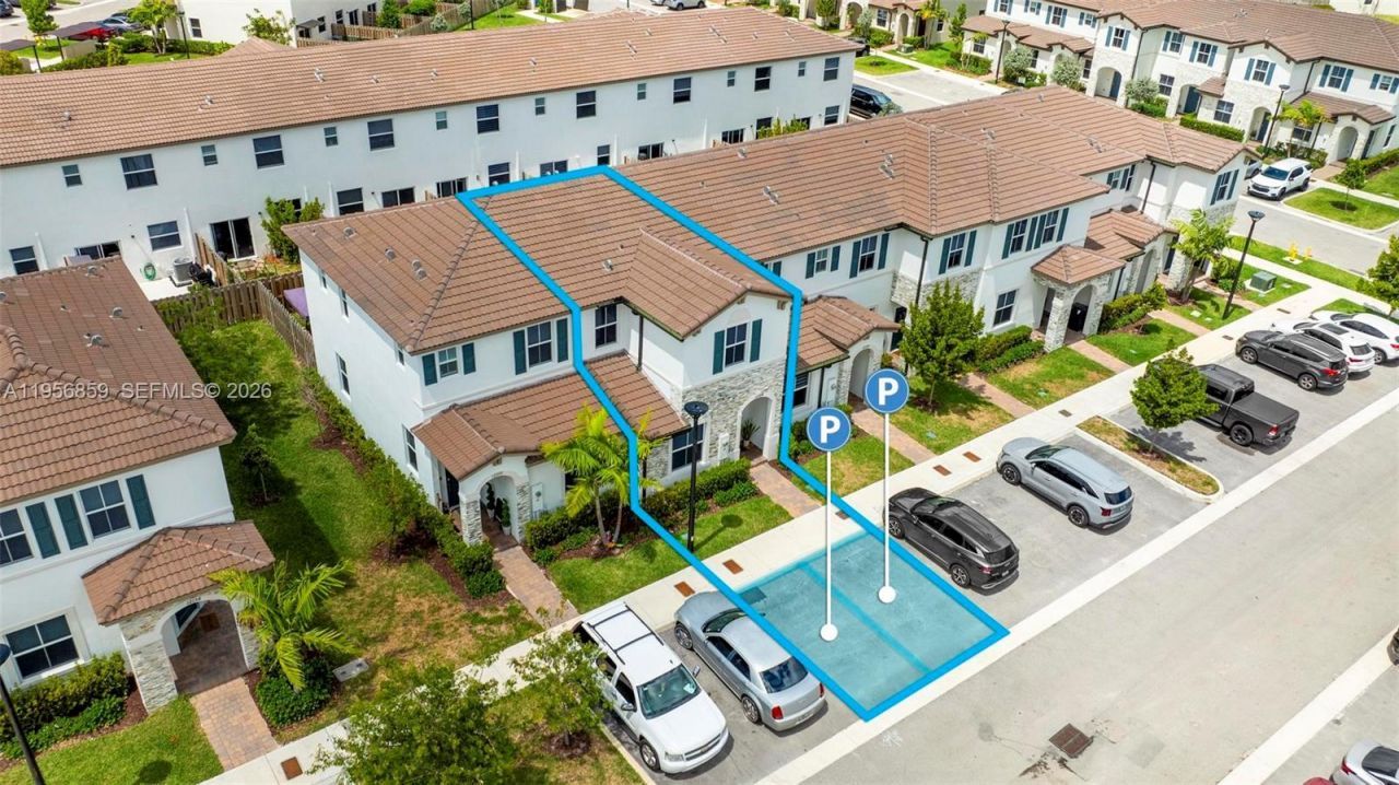 12204 NW 23rd Ct , Miami, FL 33167 Photo