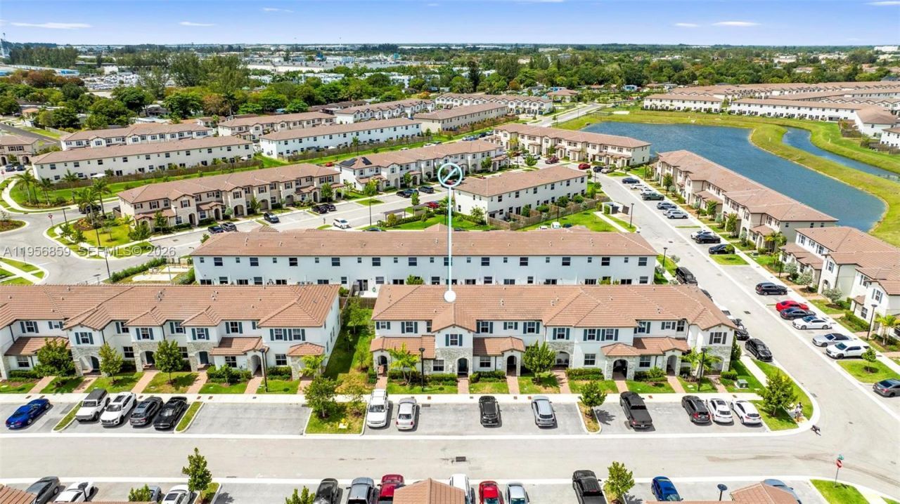 12204 NW 23rd Ct , Miami, FL 33167 Photo