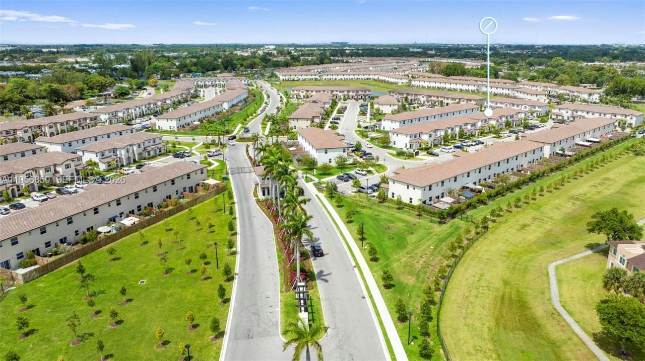 12204 NW 23rd Ct , Miami, FL 33167 Photo