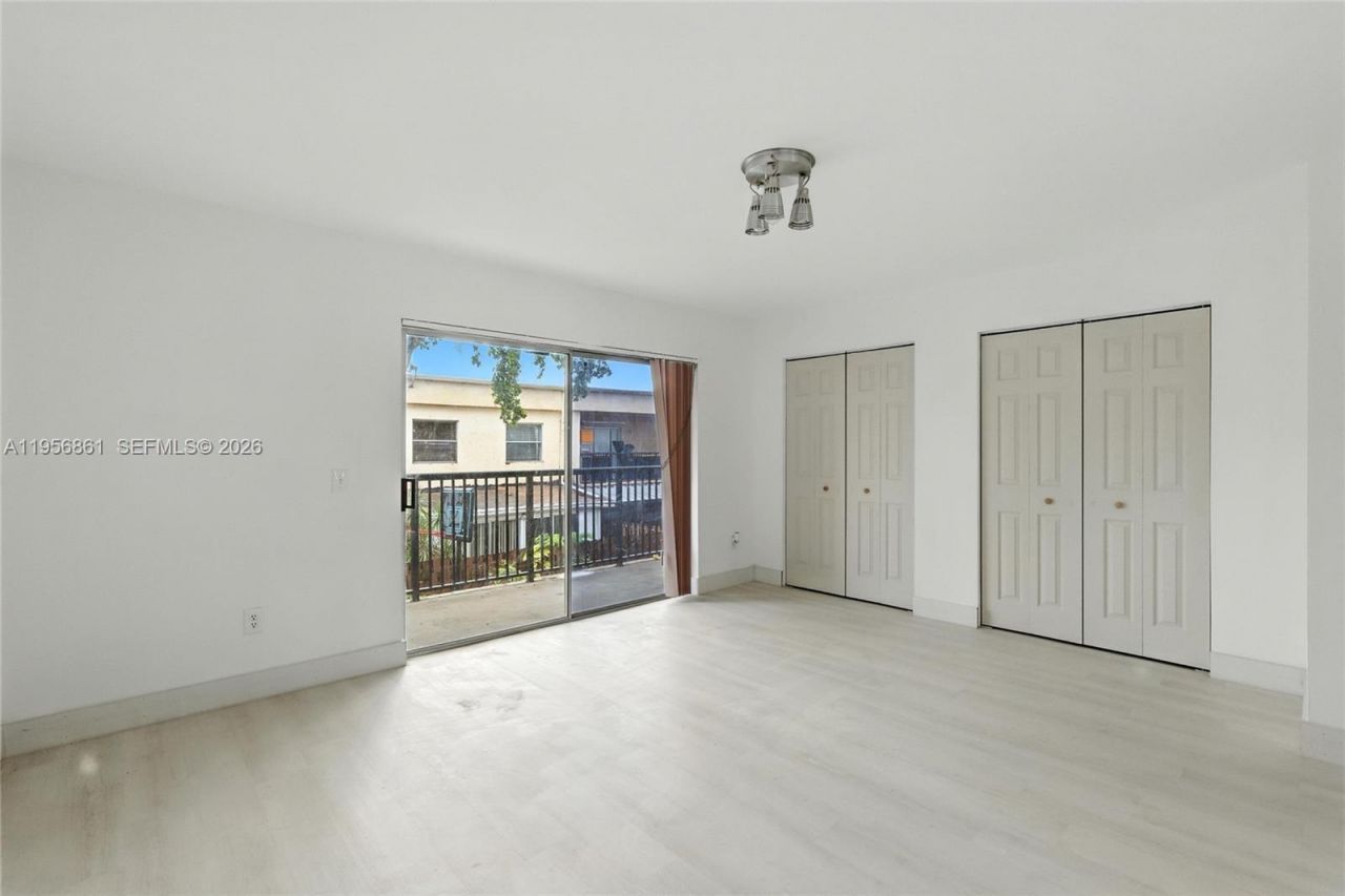 4165 SW 66th Ter, Unit 109, Davie, FL 33314 Photo