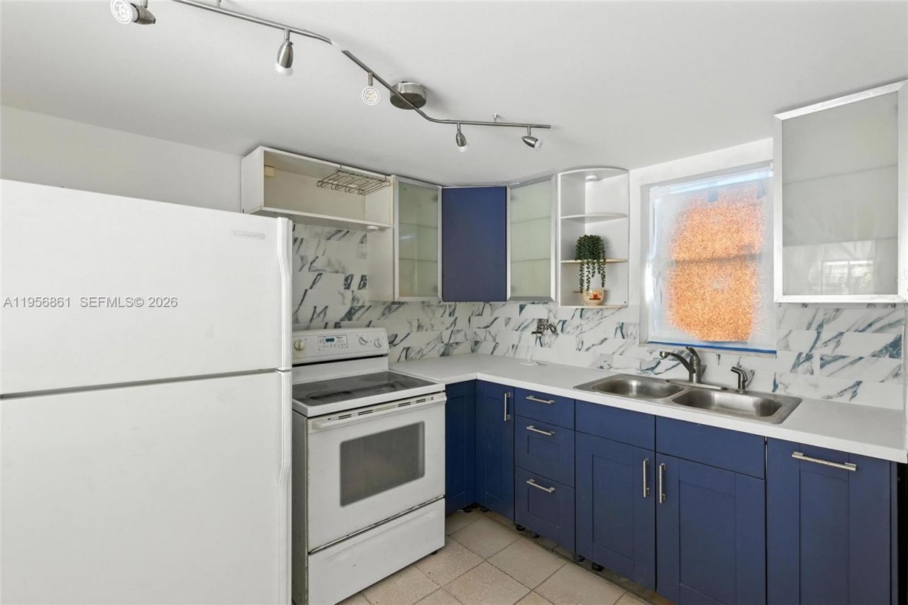 4165 SW 66th Ter, Unit 109, Davie, FL 33314 Photo