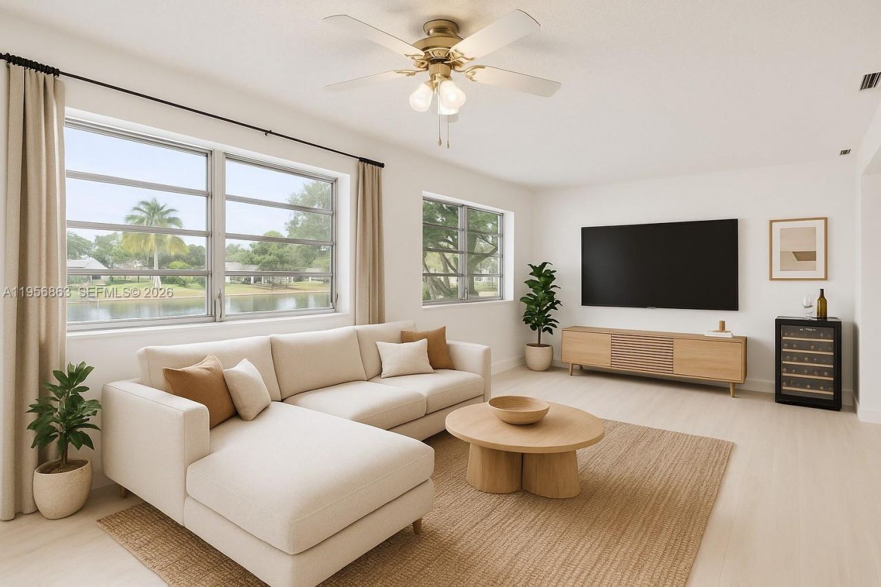 5706 NW 81st Ave, Tamarac, FL 33321 Photo