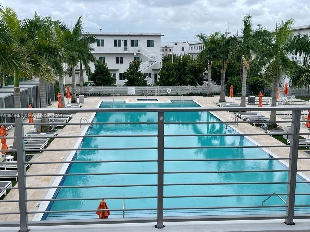 6453 NW 102nd Path , Unit 303, Doral, FL 33178 Photo