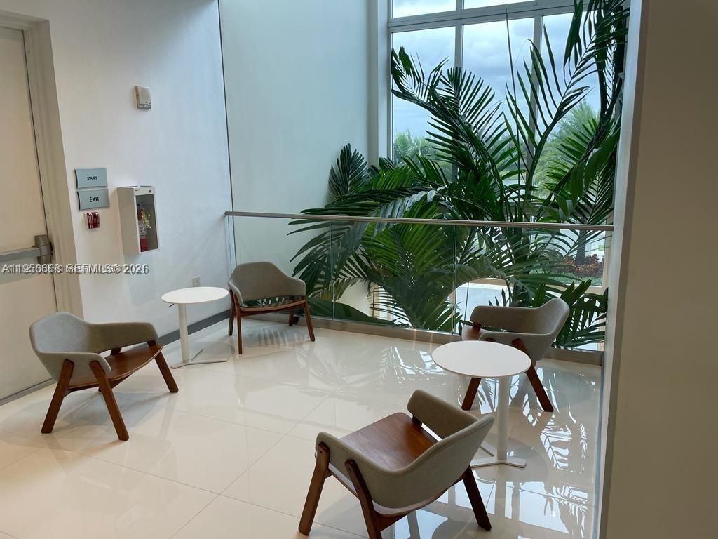 6453 NW 102nd Path , Unit 303, Doral, FL 33178 Photo