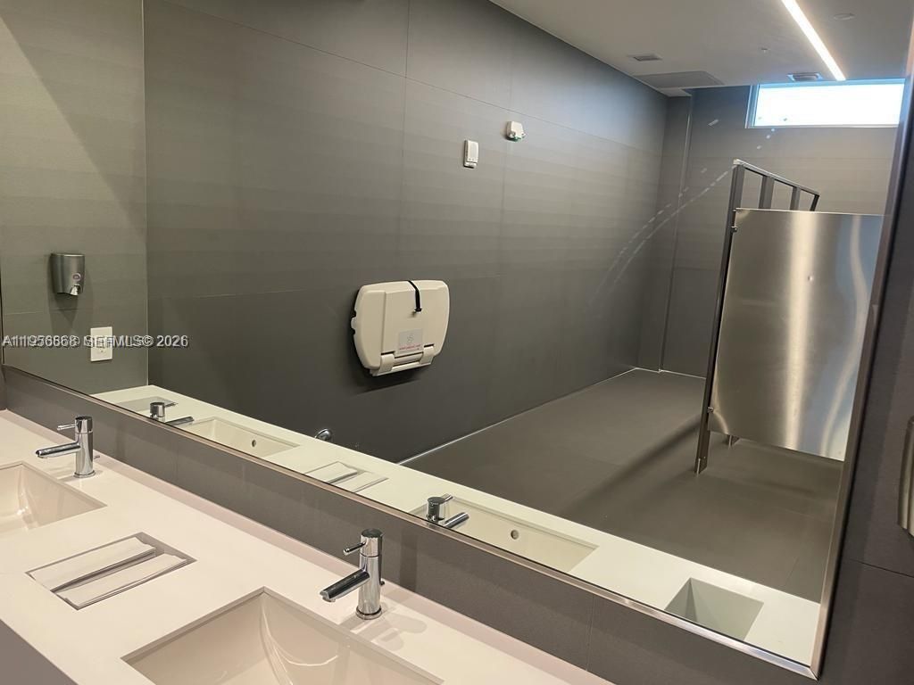 6453 NW 102nd Path , Unit 303, Doral, FL 33178 Photo