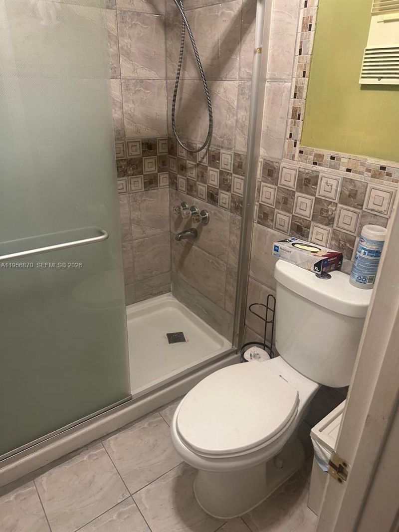 855 NE 209th St , Unit 203-34, Miami, FL 33179 Photo