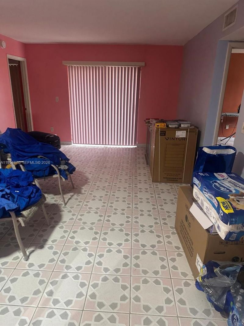 855 NE 209th St , Unit 203-34, Miami, FL 33179 Photo