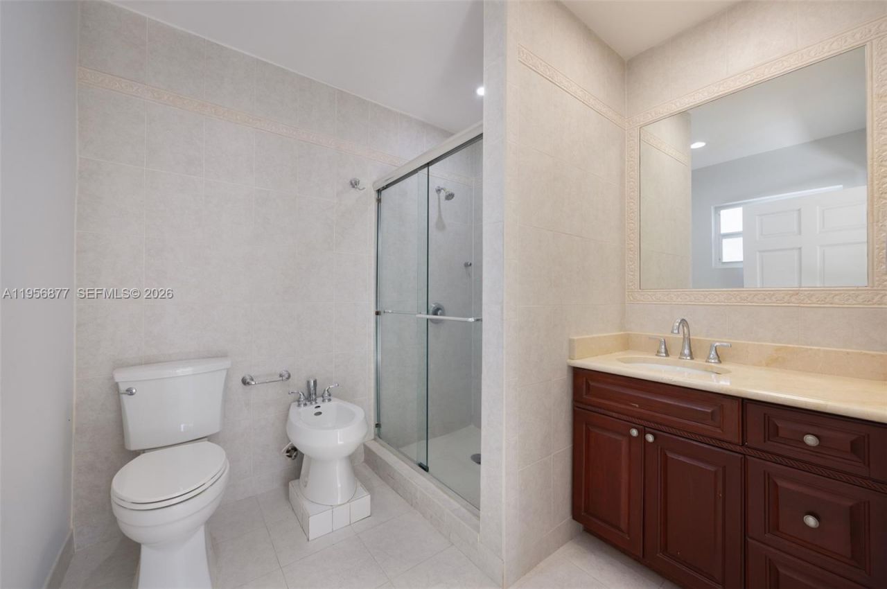 5730 SW 56th Ter, Miami, FL 33143 Photo