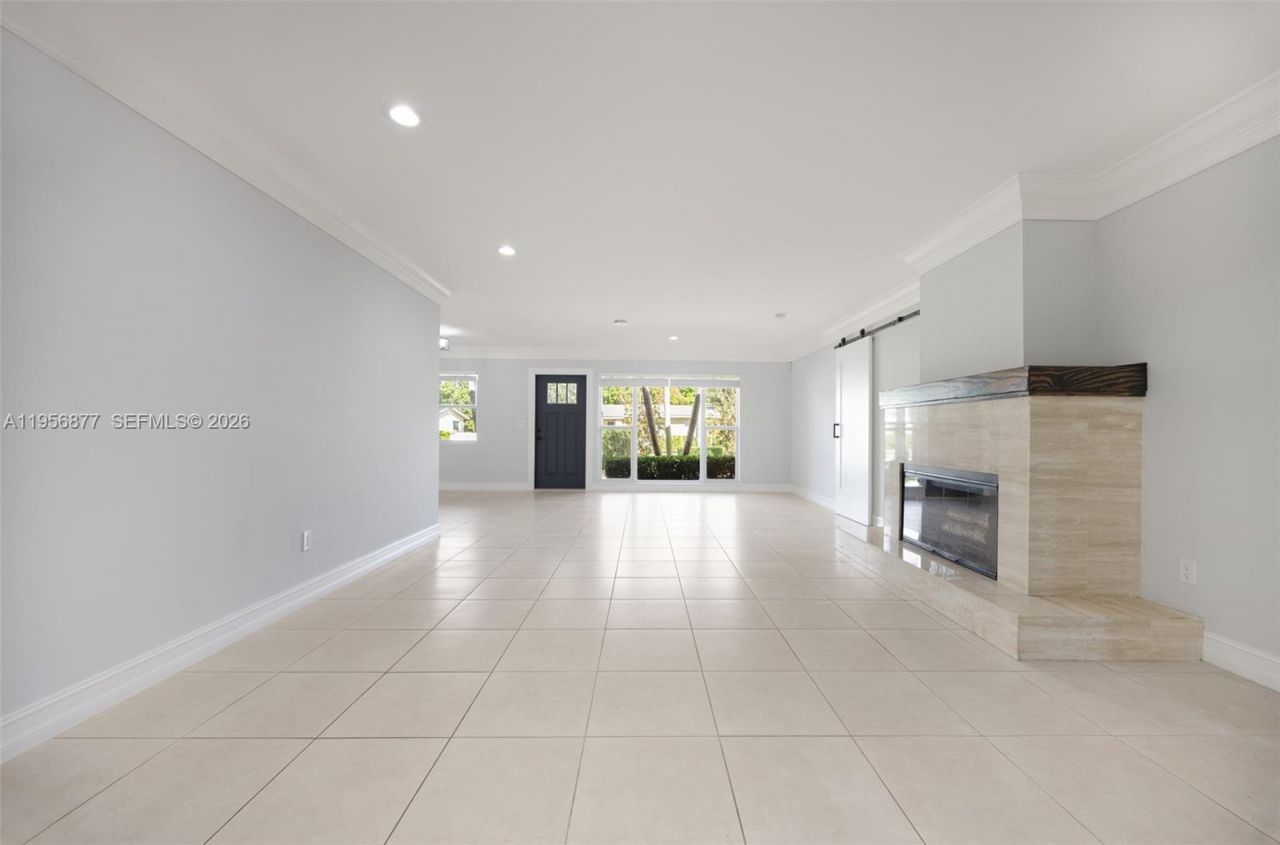 5730 SW 56th Ter, Miami, FL 33143 Photo