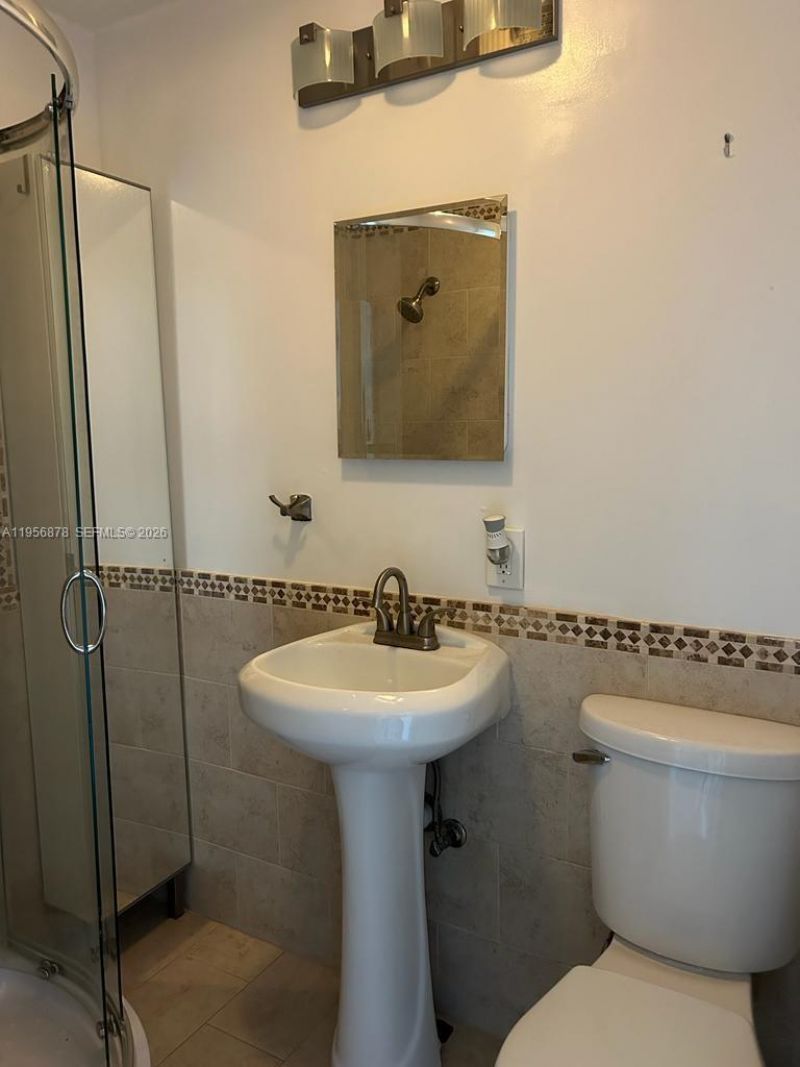 9208 Byron Ave , Surfside, FL 33154 Photo