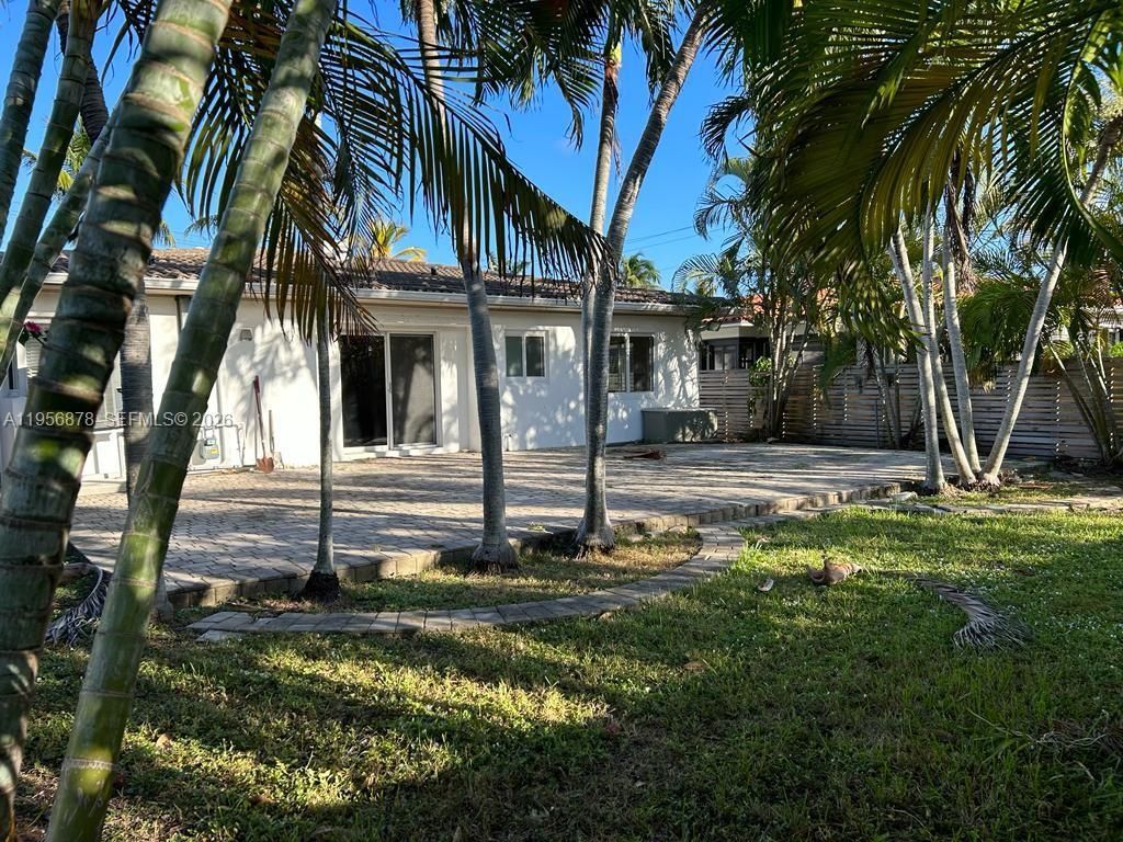 9208 Byron Ave , Surfside, FL 33154 Photo