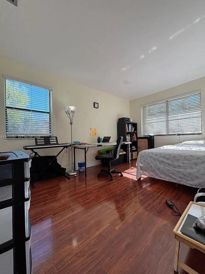 232 Lakeside Cir, Sunrise, FL 33326 Photo