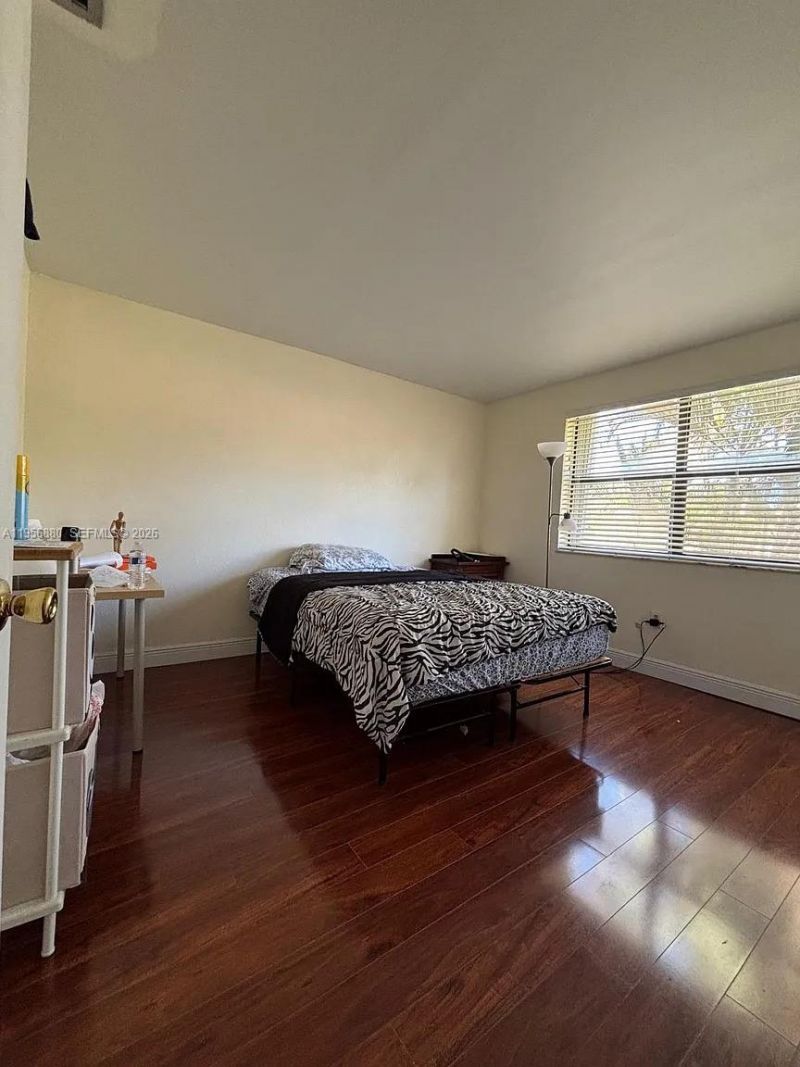 232 Lakeside Cir, Sunrise, FL 33326 Photo