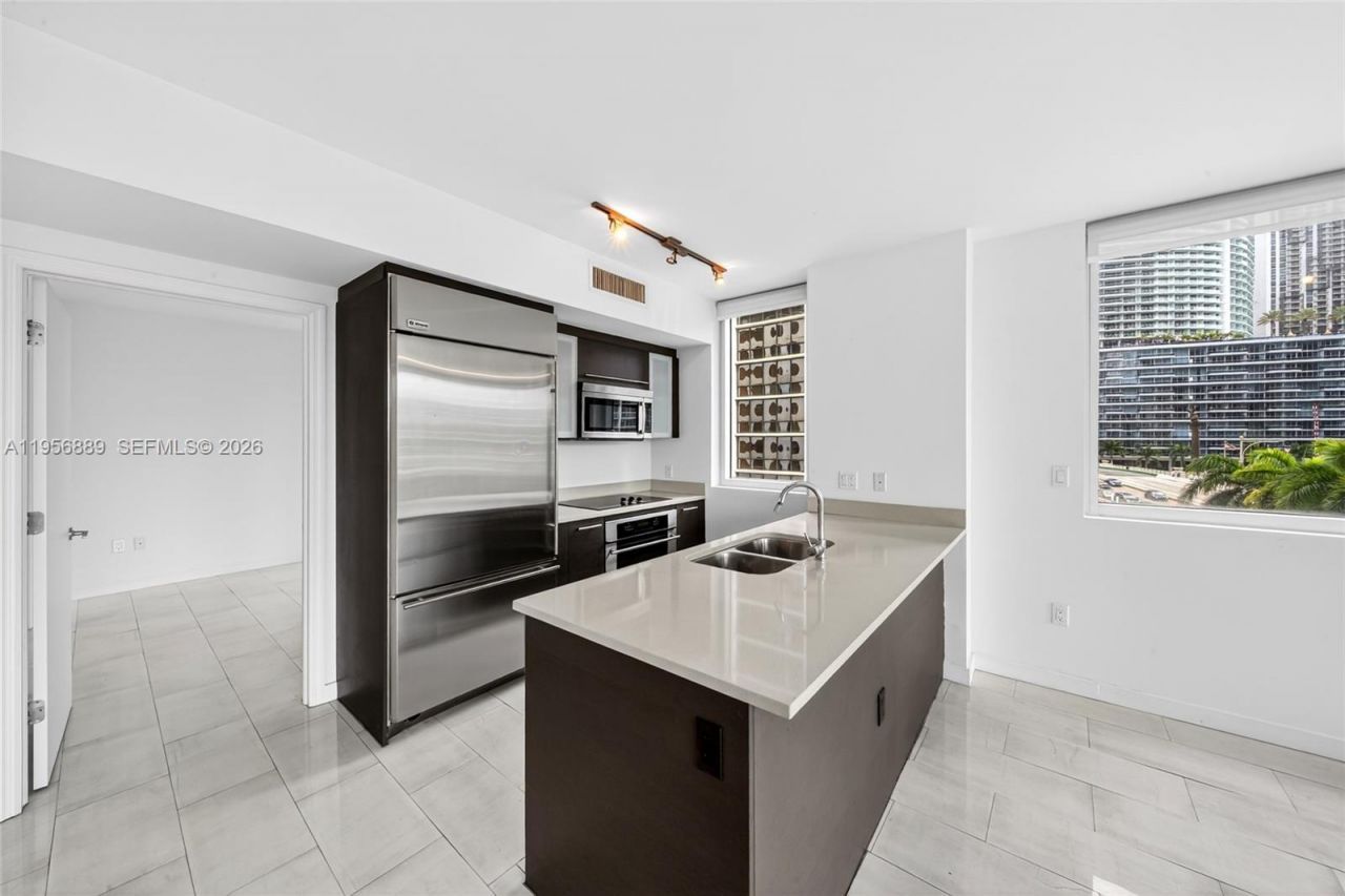 500 Brickell Ave, Unit 501, Miami, FL 33131 Photo