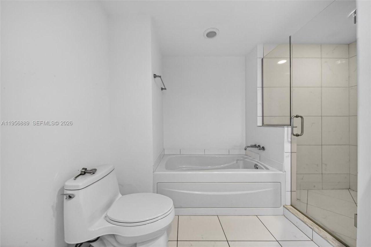 500 Brickell Ave, Unit 501, Miami, FL 33131 Photo