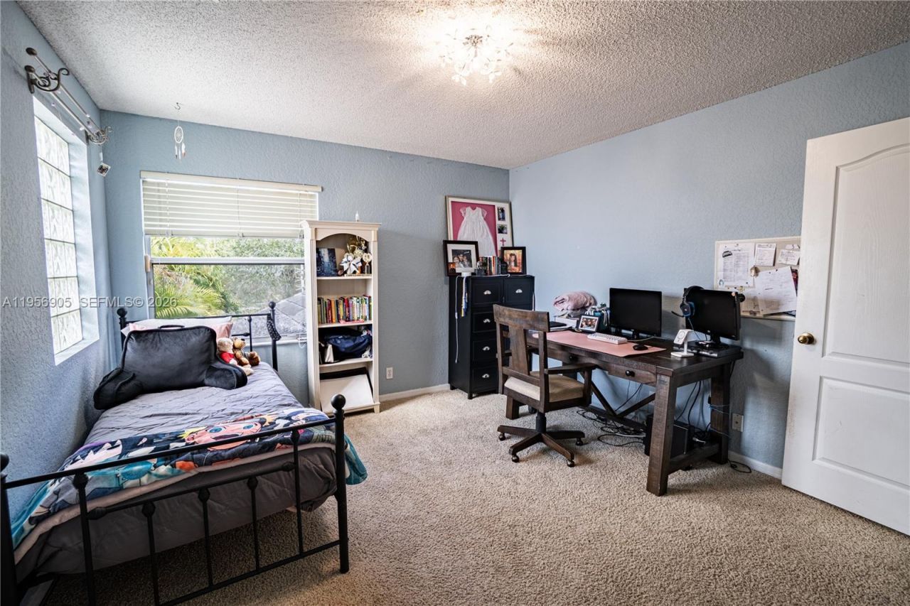 12209 NW 57th St, Coral Springs, FL 33076 Photo