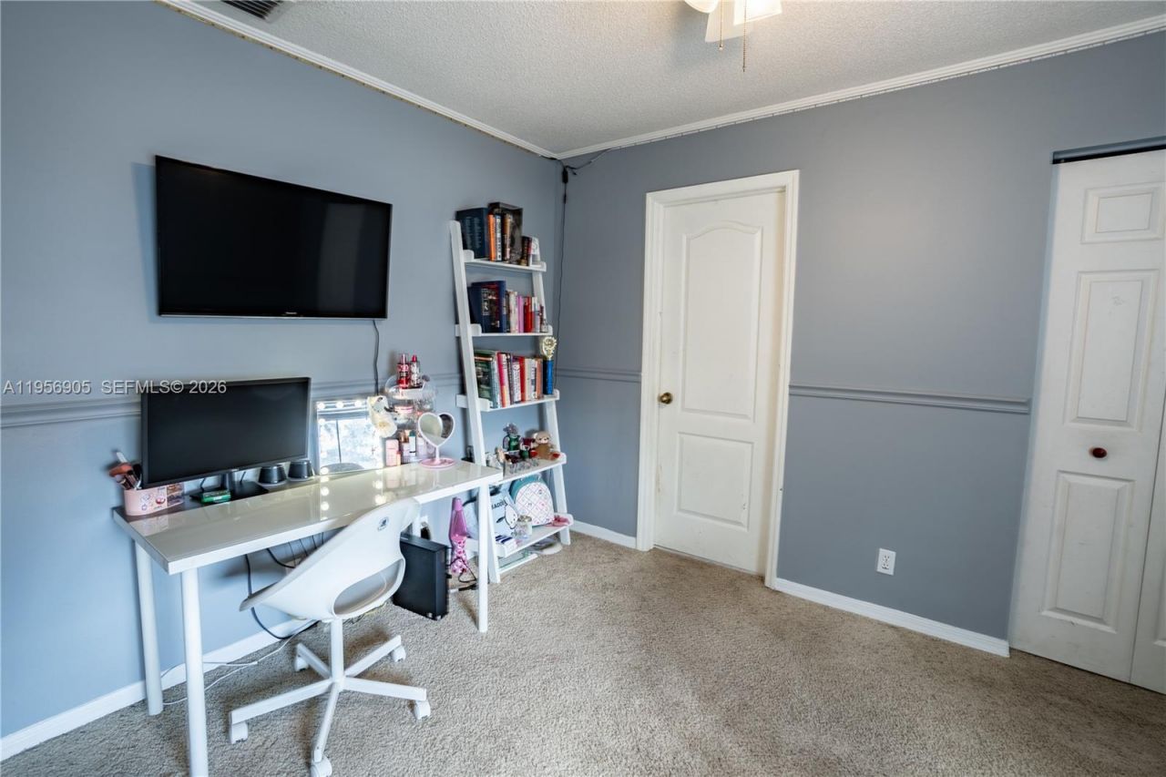 12209 NW 57th St, Coral Springs, FL 33076 Photo