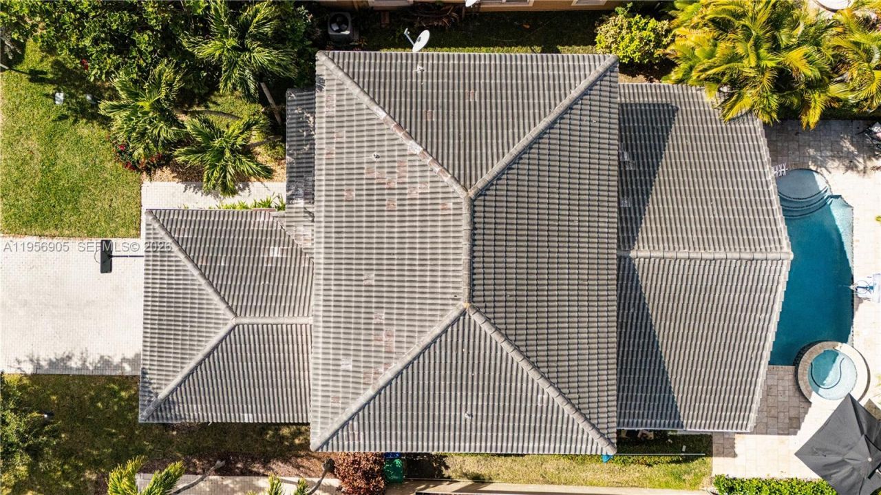 12209 NW 57th St, Coral Springs, FL 33076 Photo