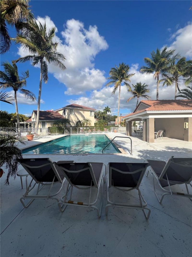 12209 NW 57th St, Coral Springs, FL 33076 Photo