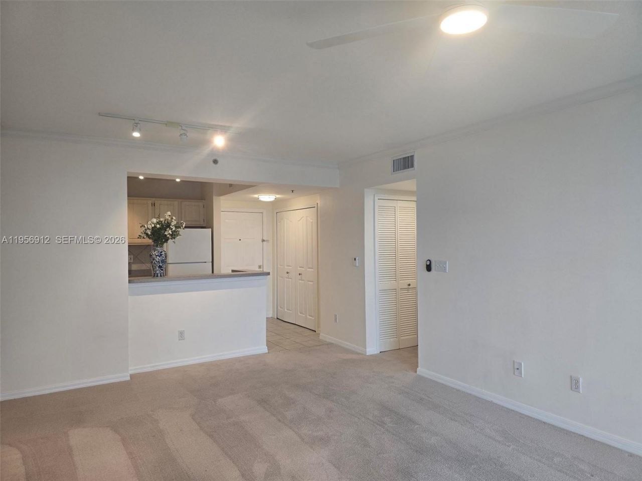 2665 SW 37th Ave, Unit 401, Miami, FL 33133 Photo