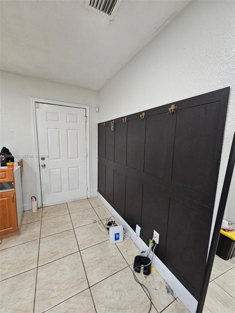 2282 NW 152nd St , Miami Gardens, FL 33054 Photo