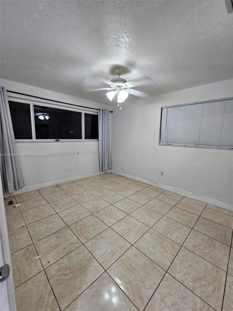 2282 NW 152nd St , Miami Gardens, FL 33054 Photo