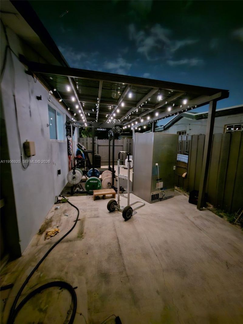 2282 NW 152nd St , Miami Gardens, FL 33054 Photo