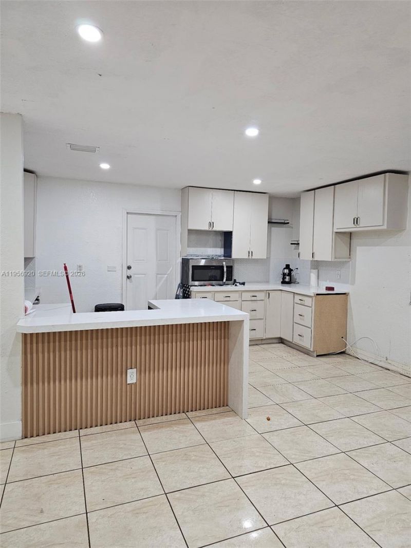 2282 NW 152nd St , Miami Gardens, FL 33054 Photo