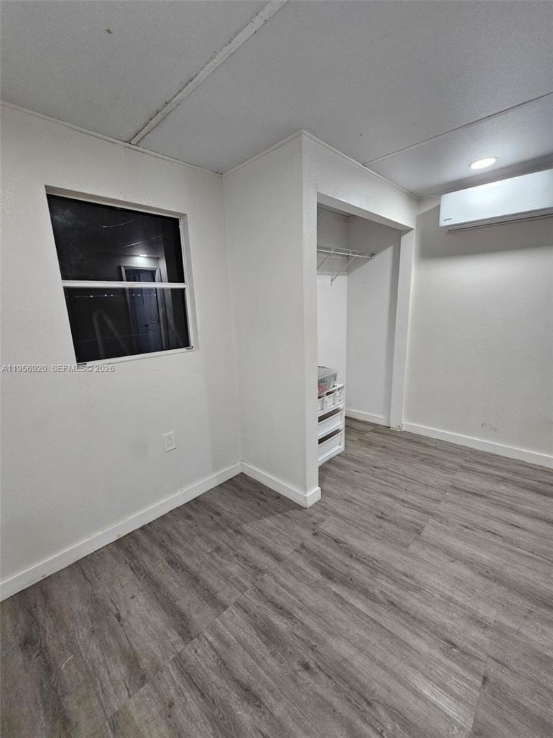 2282 NW 152nd St , Miami Gardens, FL 33054 Photo