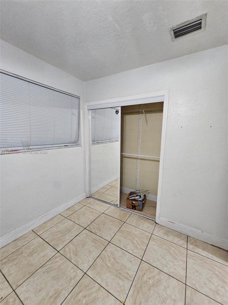 2282 NW 152nd St , Miami Gardens, FL 33054 Photo