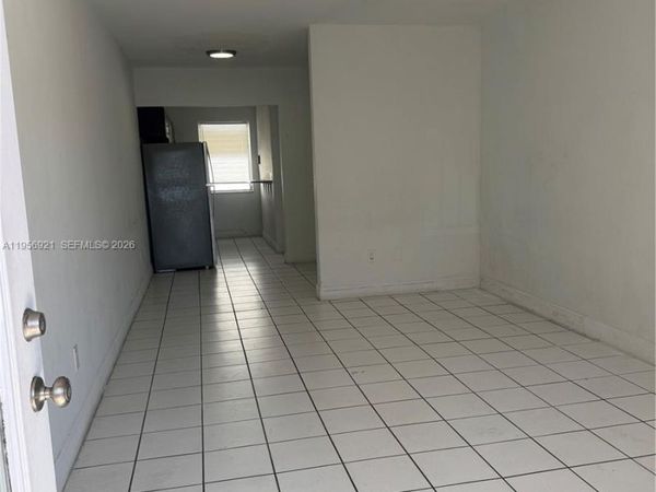 7300 N Harding Ave, Unit 28, Miami Beach, FL 33141