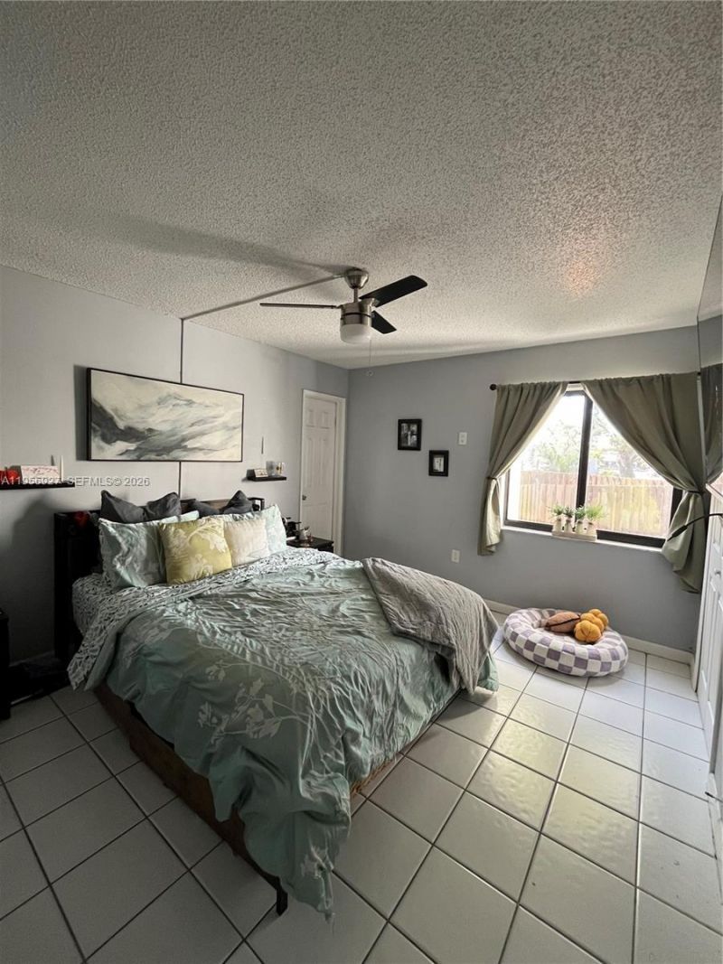 10211 Fontainebleau Blvd, Unit 102, Miami, FL 33172 Photo