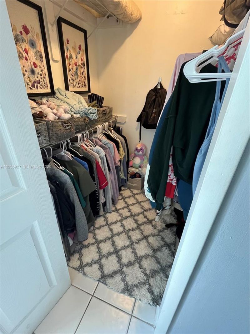 10211 Fontainebleau Blvd, Unit 102, Miami, FL 33172 Photo