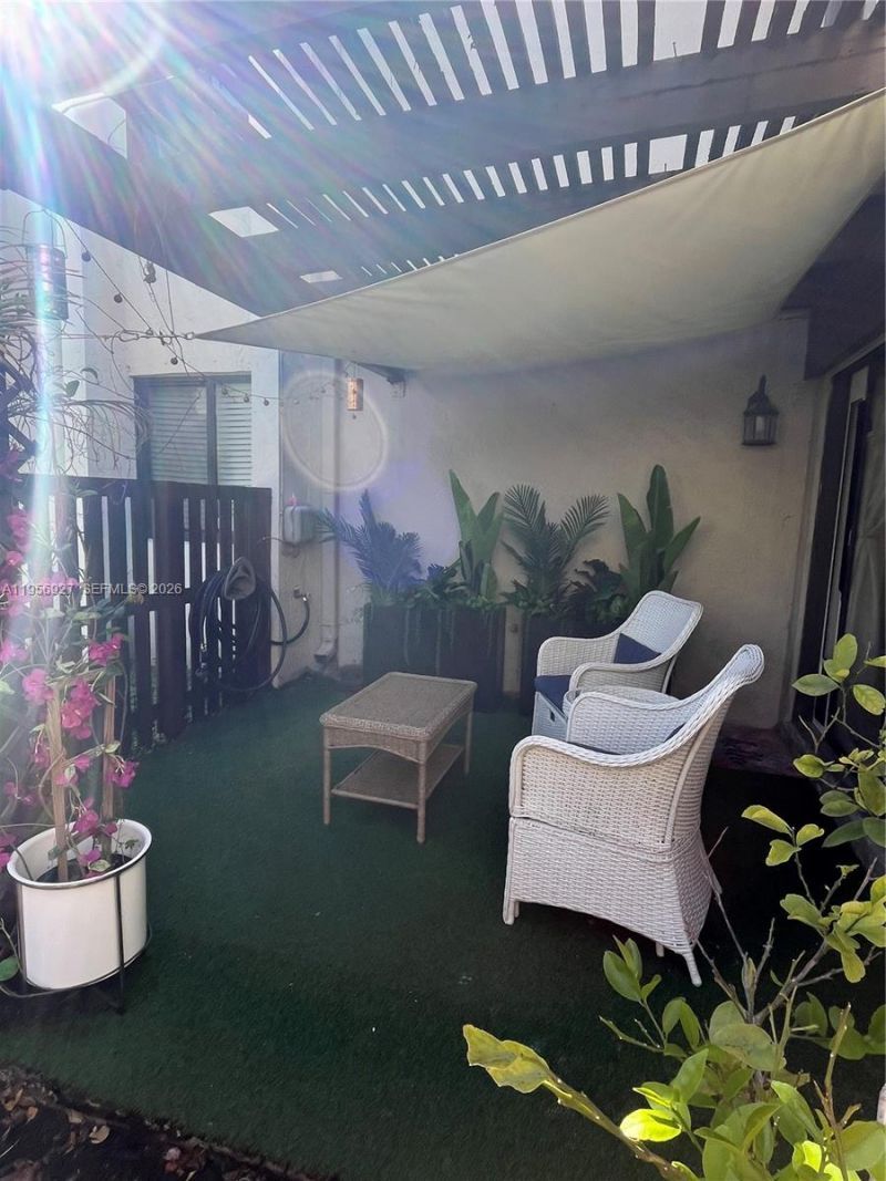 10211 Fontainebleau Blvd, Unit 102, Miami, FL 33172 Photo