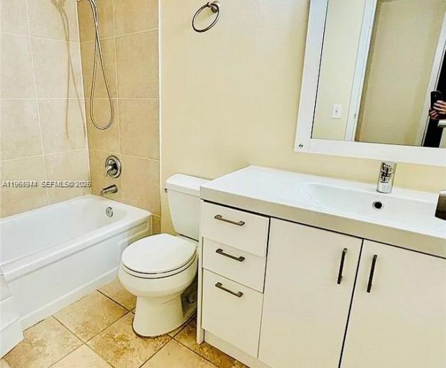 2001 Atlantic Shores Blvd, Unit 409, Hallandale Beach, FL 33009 Photo