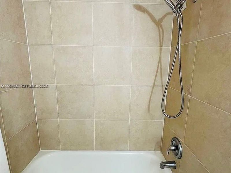 2001 Atlantic Shores Blvd, Unit 409, Hallandale Beach, FL 33009 Photo