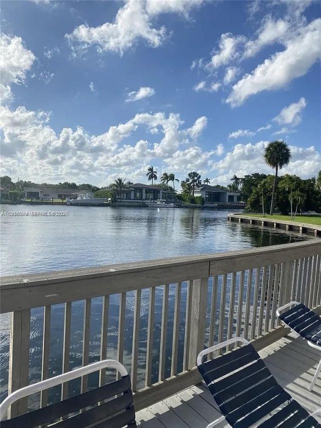 2001 Atlantic Shores Blvd, Unit 409, Hallandale Beach, FL 33009 Photo