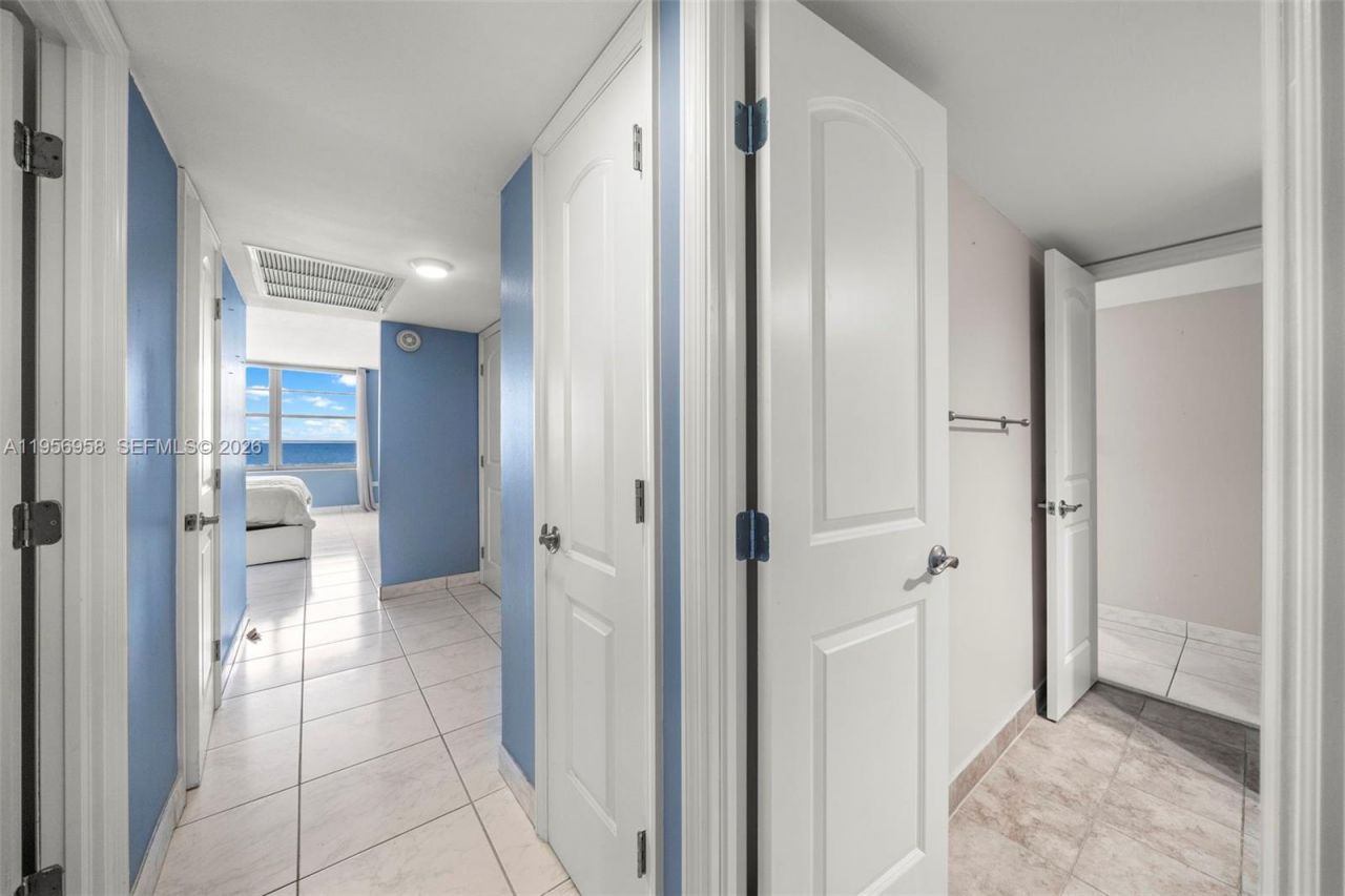 5555 Collins Ave, Unit 6E, Miami Beach, FL 33140 Photo