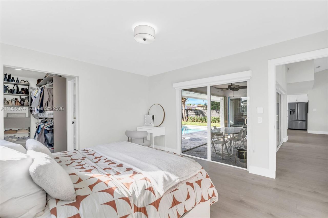 8810 NW 7th St, Pembroke Pines, FL 33024 Photo