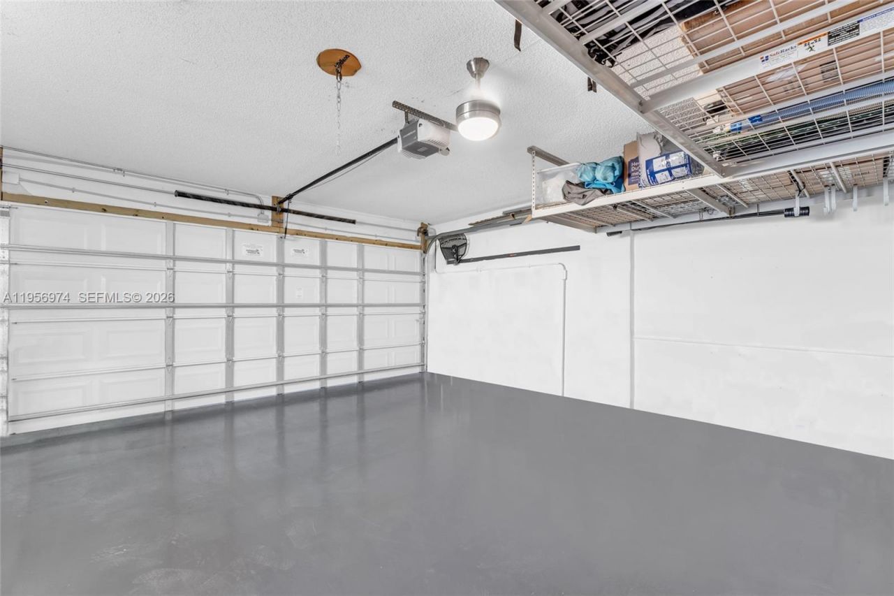 8810 NW 7th St, Pembroke Pines, FL 33024 Photo