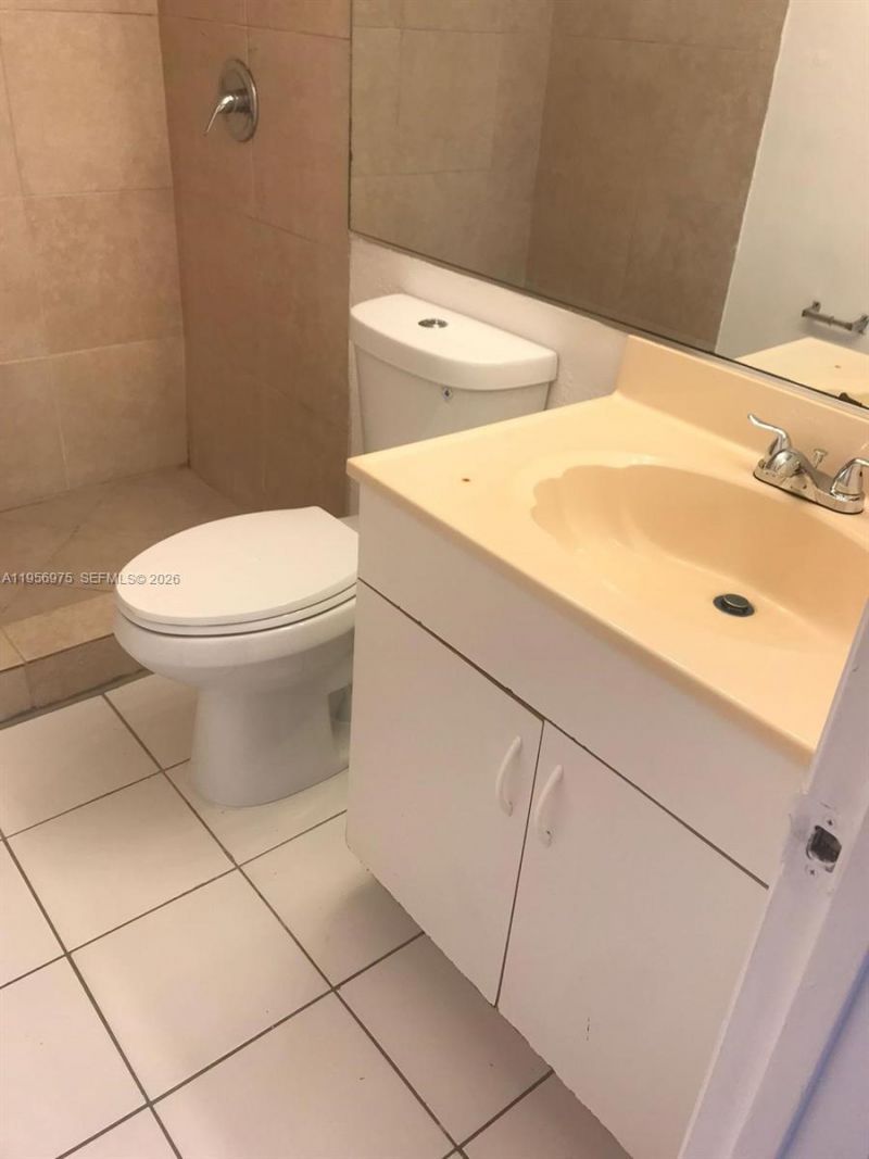 1251 NE 108th St, Unit 102, Miami, FL 33161 Photo