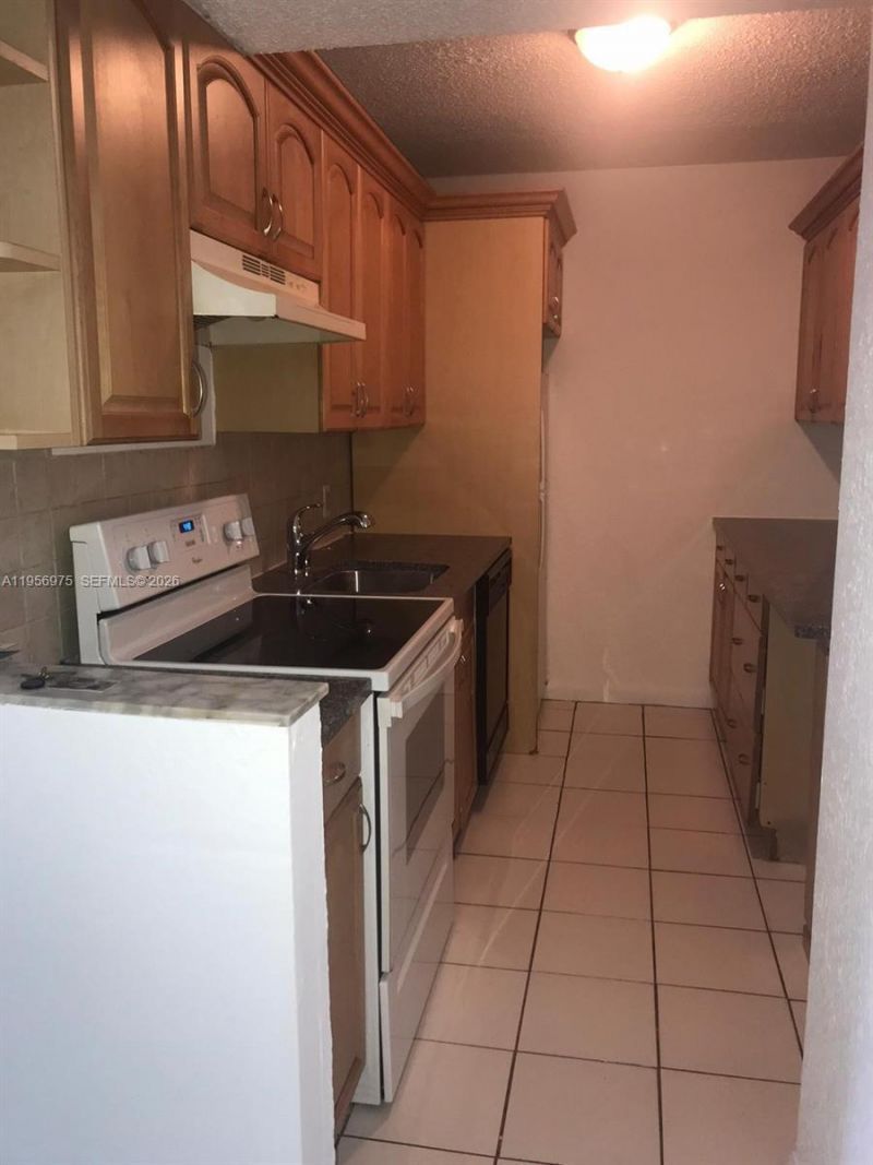 1251 NE 108th St, Unit 102, Miami, FL 33161 Photo
