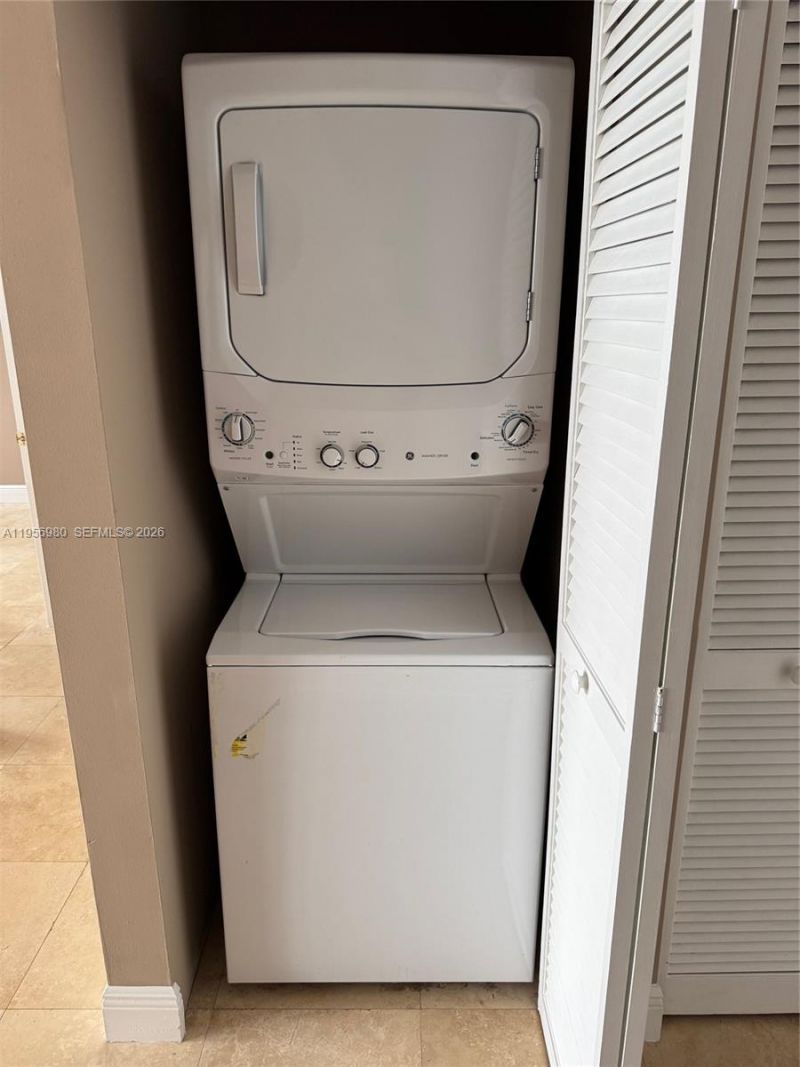 4100 Salzedo St , Unit 505, Coral Gables, FL 33146 Photo