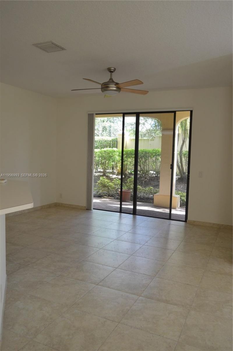 1591 Passion Vine Cir, Unit 10-2, Weston, FL 33326 Photo