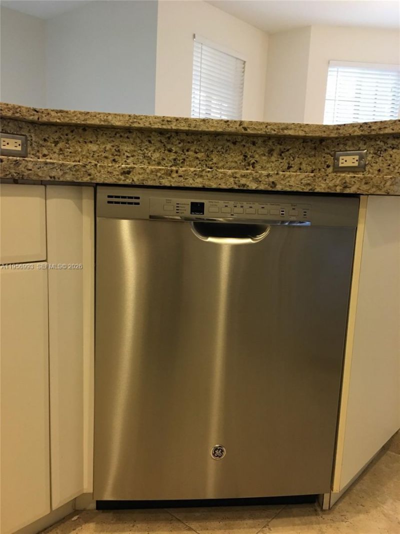 1591 Passion Vine Cir, Unit 10-2, Weston, FL 33326 Photo